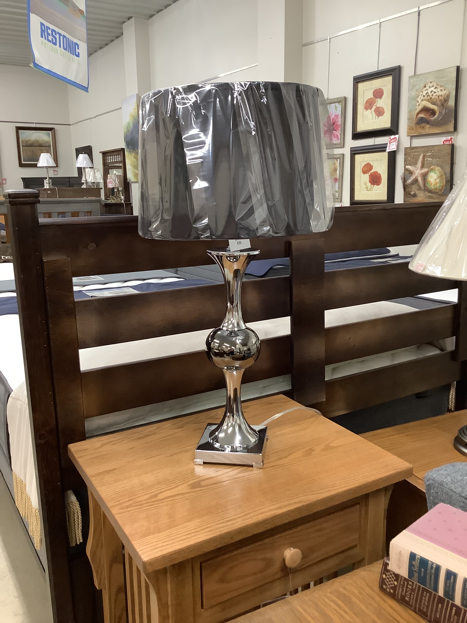 052 Table Lamp (Silver)