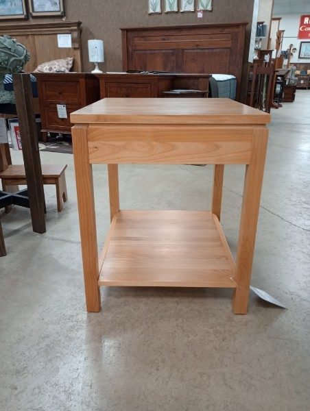 2 West Modern End Table (Natural)